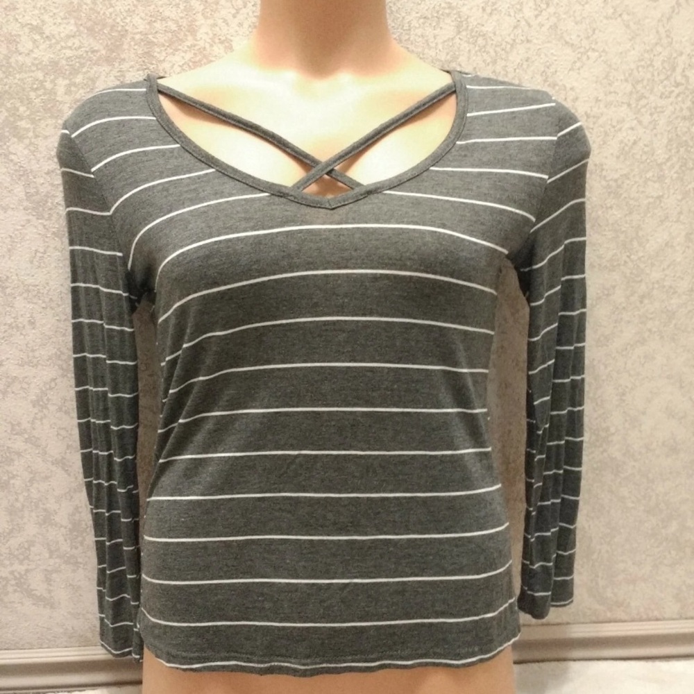 Chic Long Sleeve Gray Striped Top with Crossed Neckline